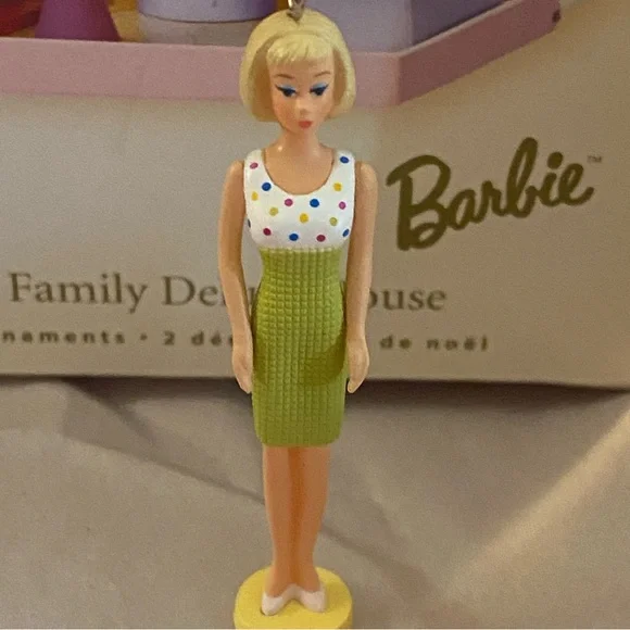 Hallmark Ornament - Barbie Family Deluxe House